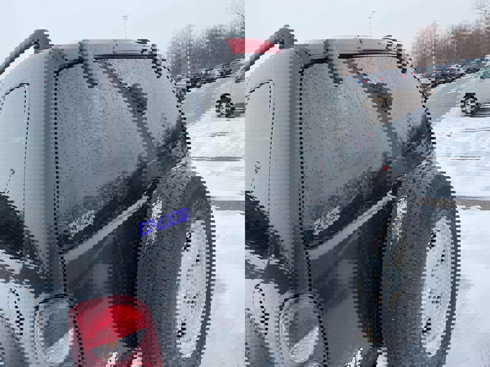 Used 2006 Jeep Liberty Sport image 11