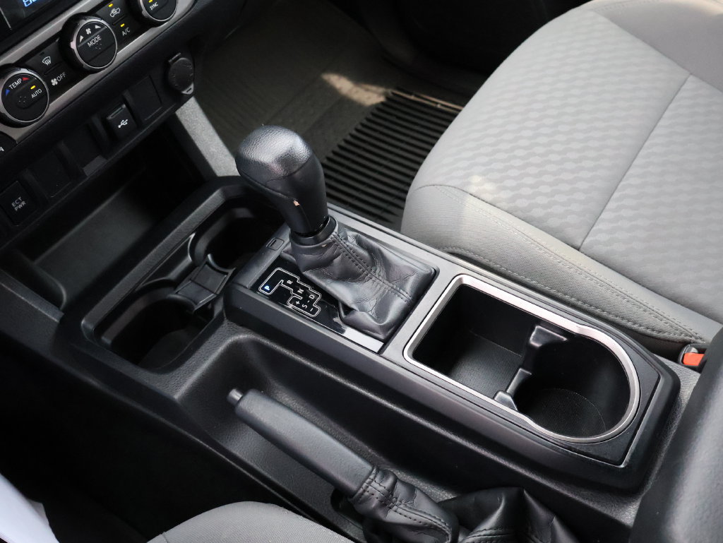 Used 2023 Toyota Tacoma SR AWD/4WD image 22