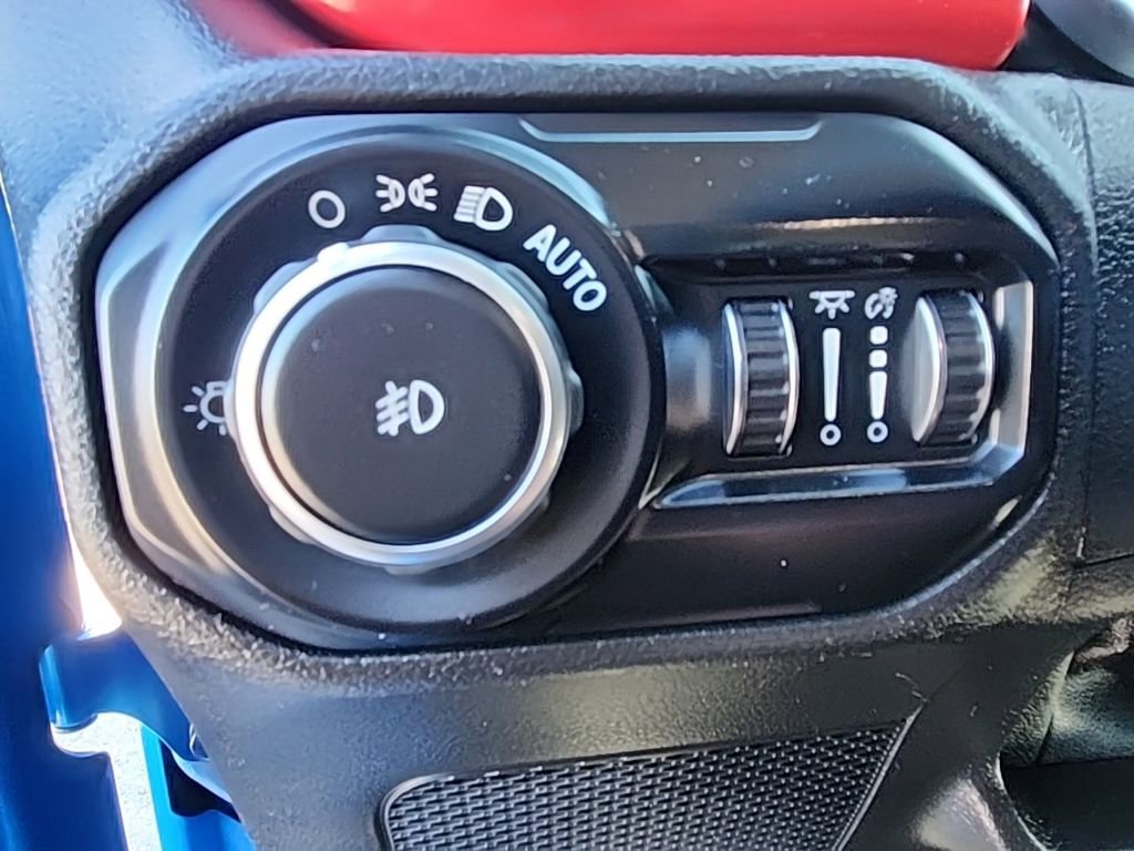 Certified 2021 Jeep Wrangler Rubicon w/ Cold Weather Group image 23