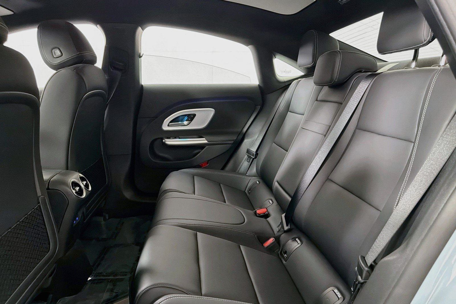 New 2027 Mercedes-Benz CLA 350 image 7