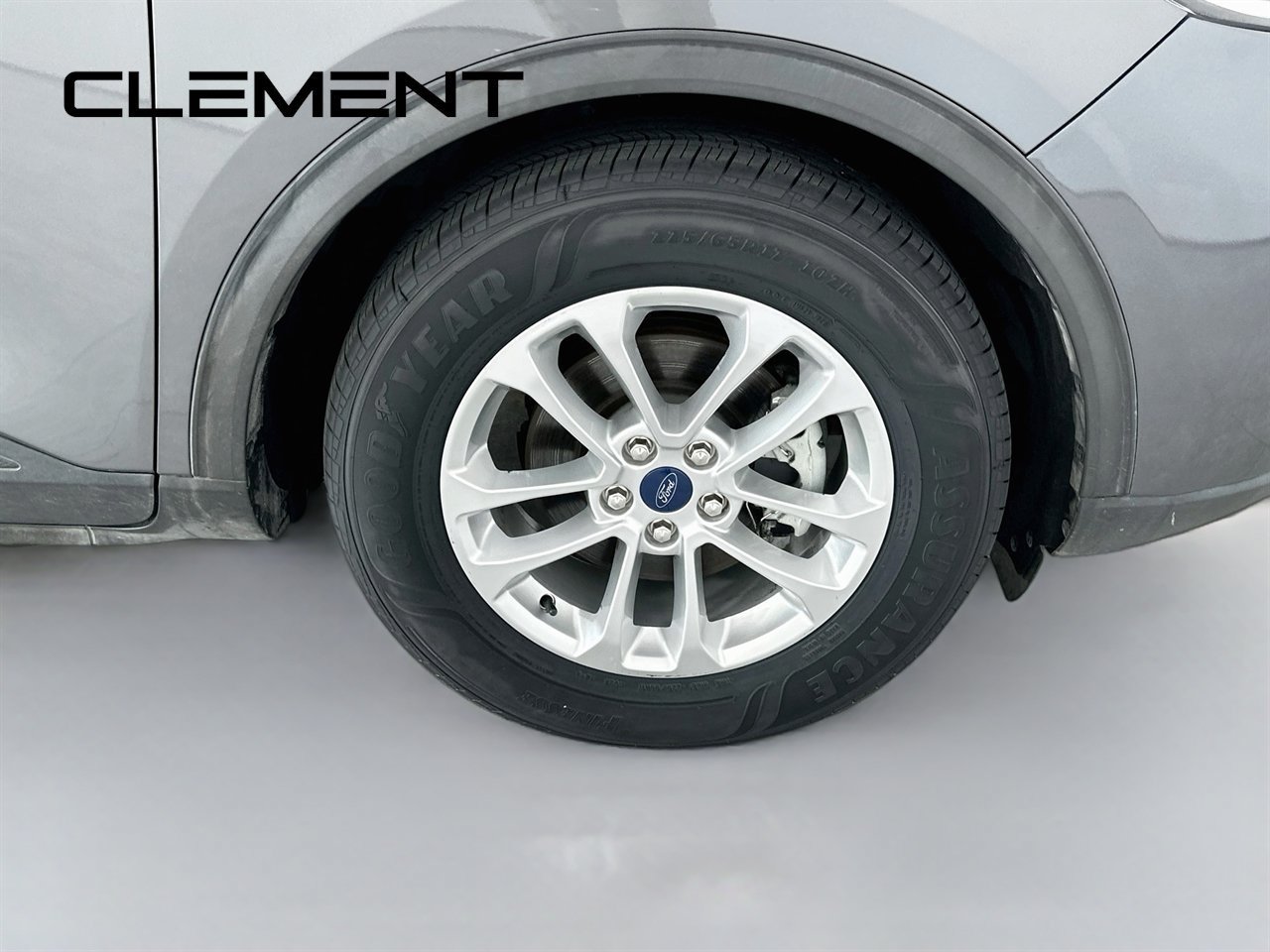 Used 2022 Ford Escape SE FWD image 34