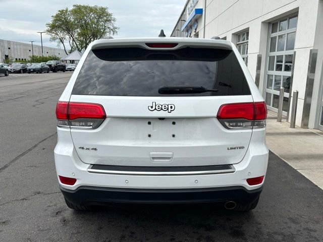 Used 2017 Jeep Grand Cherokee Limited AWD/4WD image 4