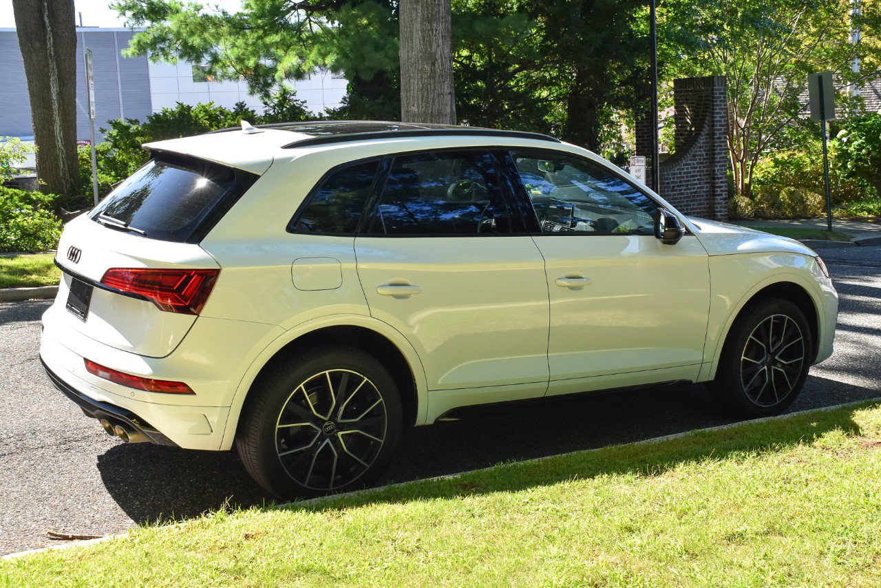 Used 2023 Audi SQ5 Premium Plus w/ Premium Plus Package AWD/4WD image 7