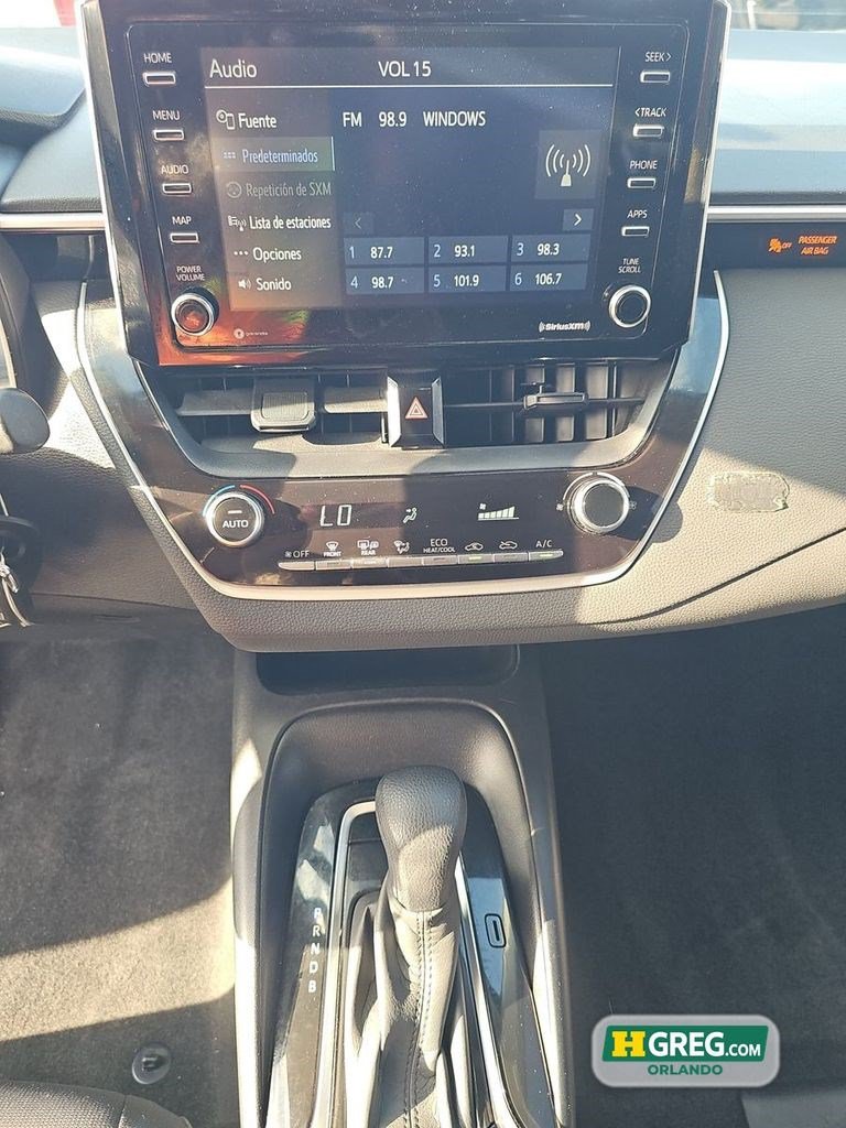 Used 2021 Toyota Corolla LE FWD image 14