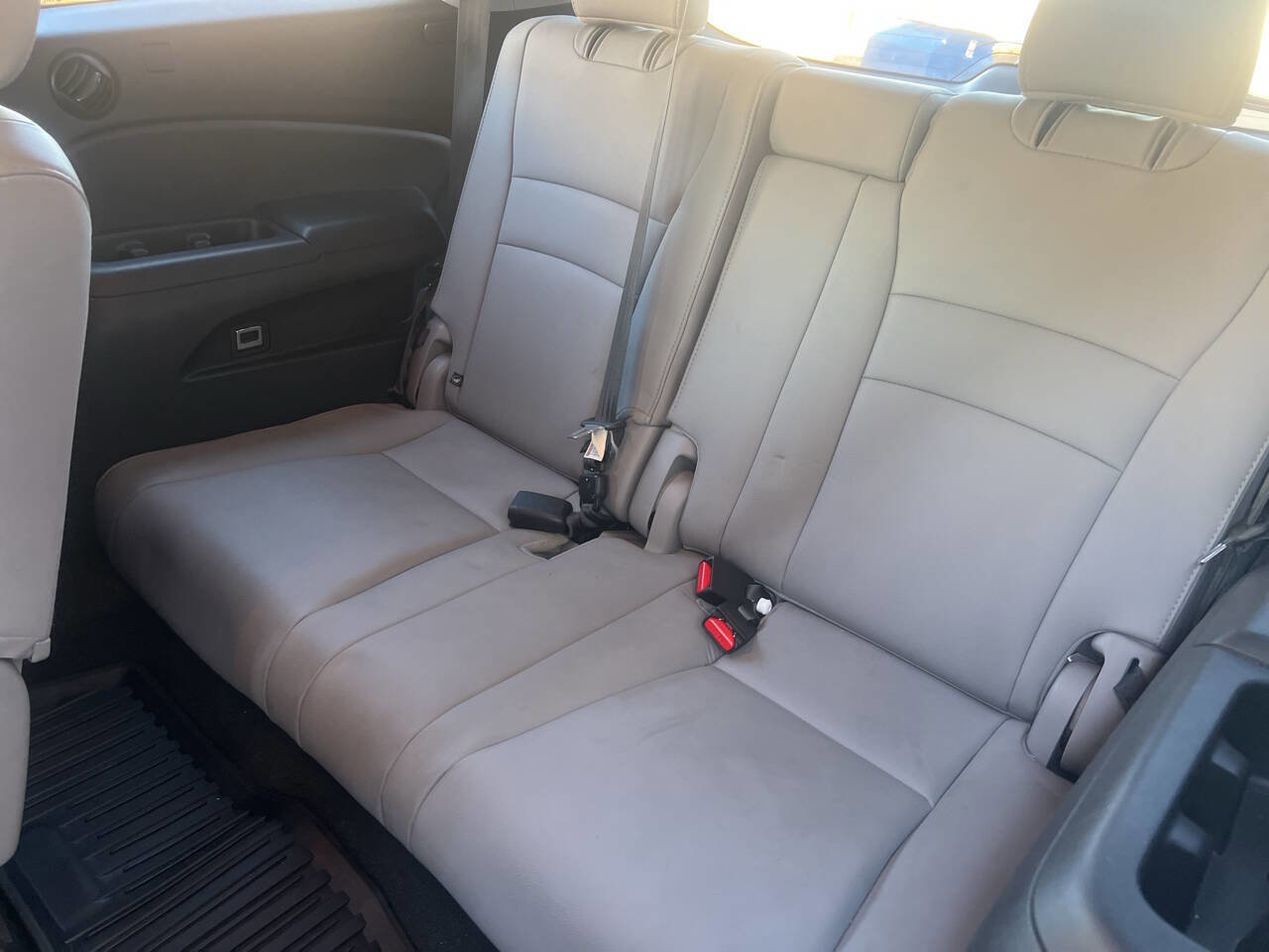 Used 2017 Honda Pilot EX-L image 8