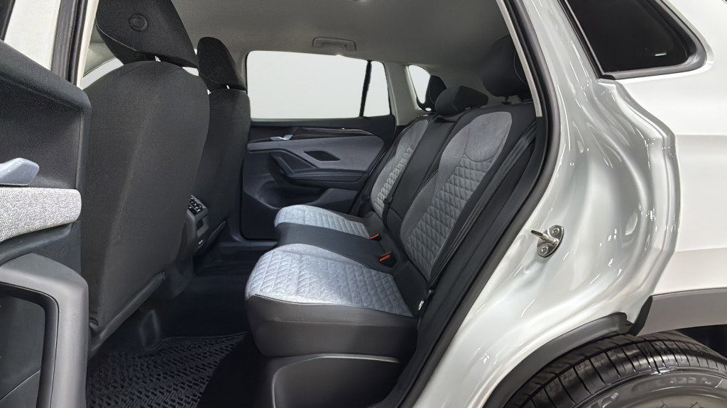 New 2026 Volkswagen Tiguan S FWD image 29