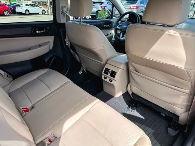 Used 2017 Subaru Outback 2.5i Limited AWD/4WD image 23
