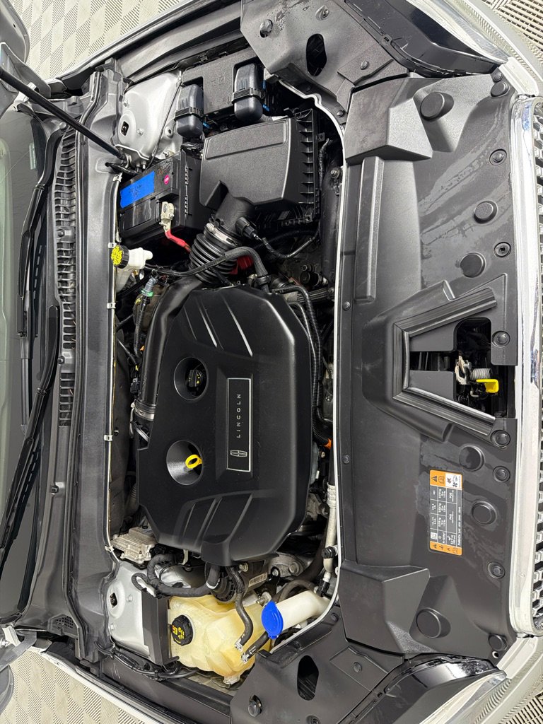 Used 2018 Lincoln MKZ Select w/ Select Plus Package image 19