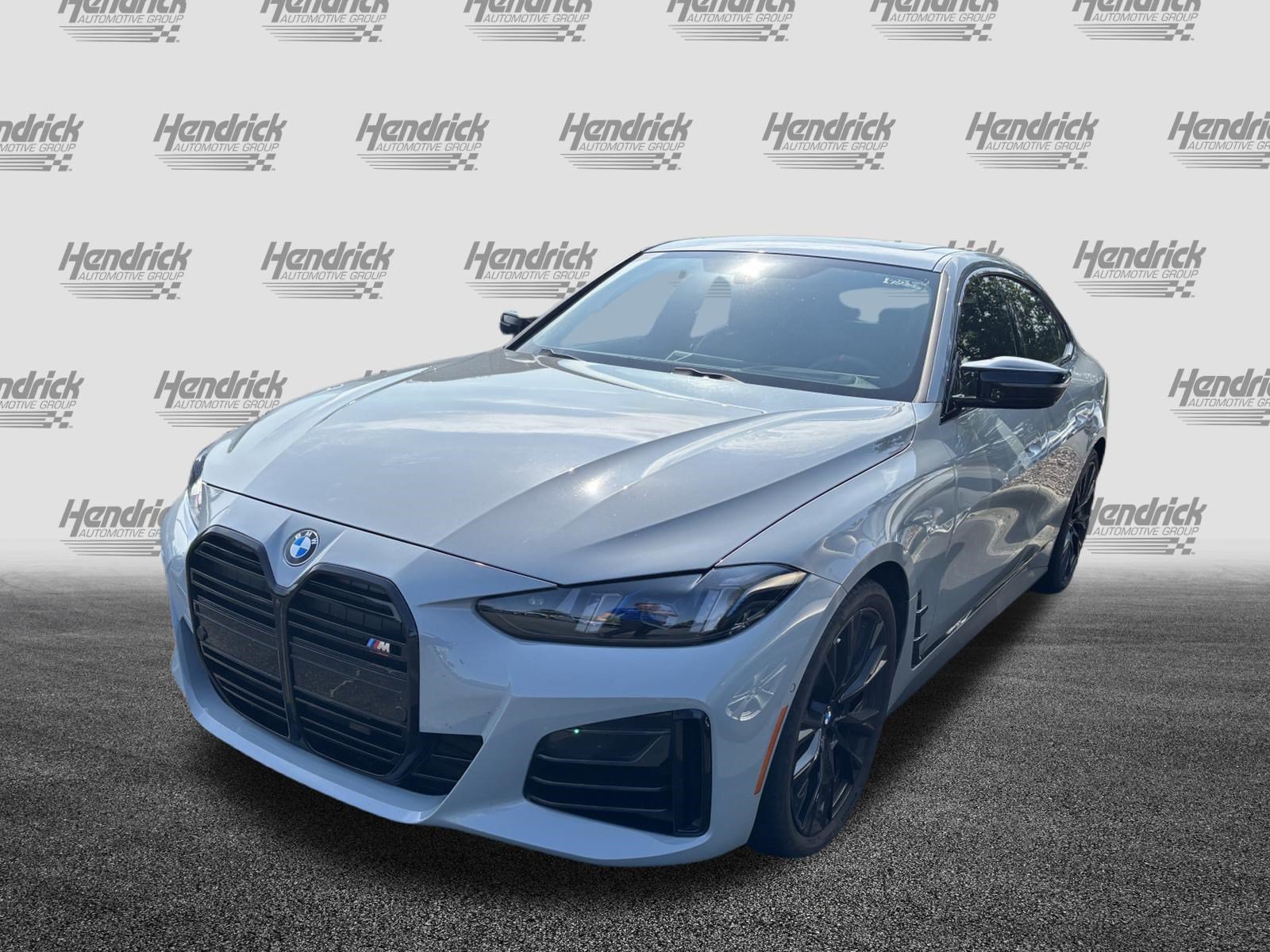 Used 2026 BMW M440i w/ Premium Package RWD image 6