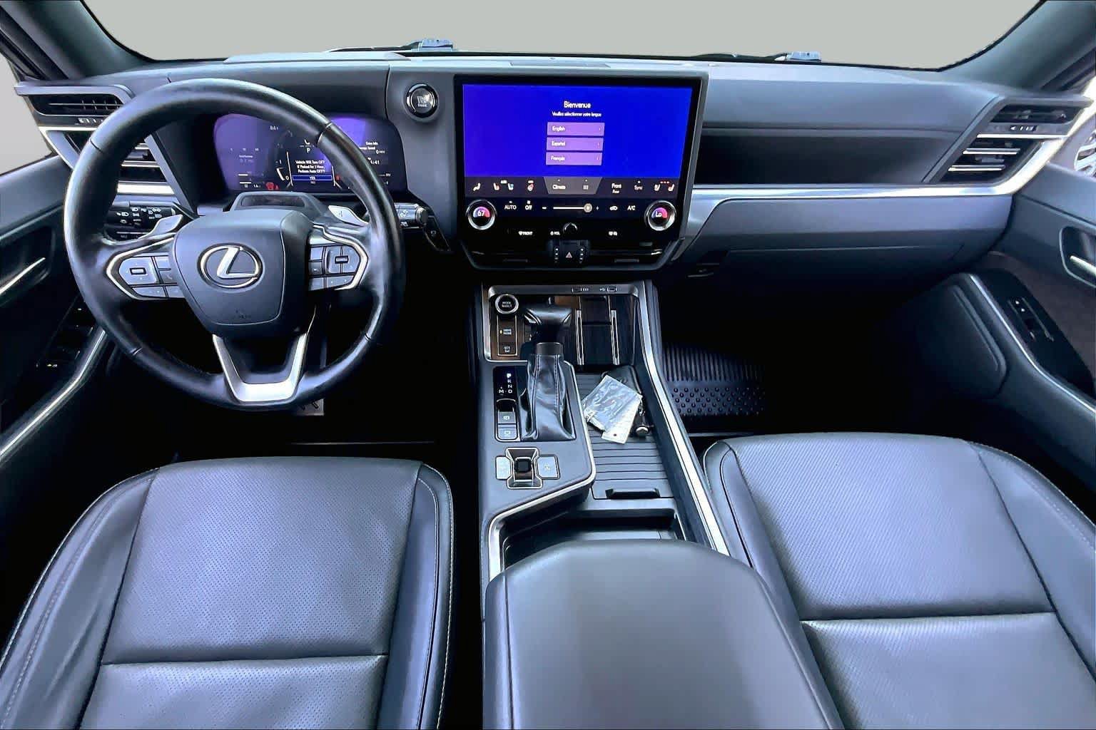 Used 2024 Lexus GX 550 w/ Accessory Package (Z1) AWD/4WD image 15
