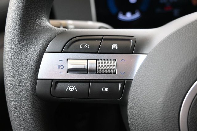 Used 2026 Hyundai Santa Cruz SEL AWD/4WD image 26