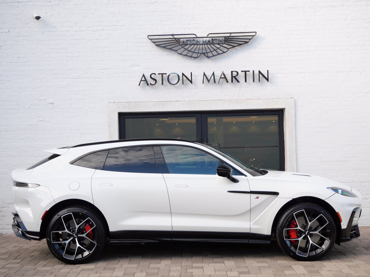 New 2026 Aston Martin DBX S AWD/4WD image 13