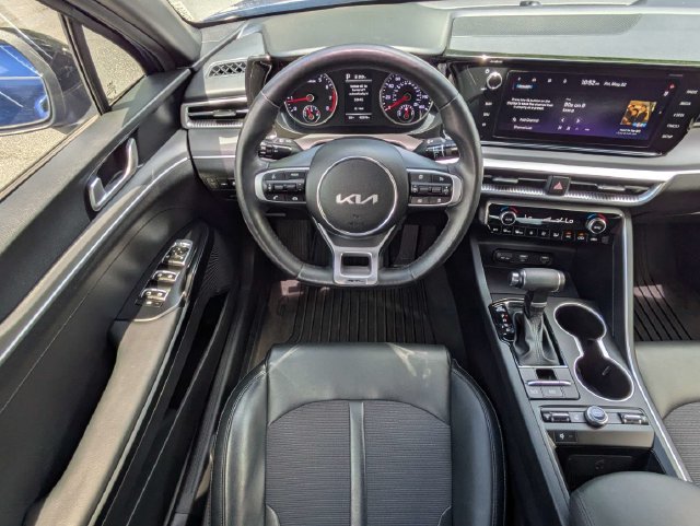 Used 2023 Kia K5 GT-Line w/ GT-Line Premium Package AWD/4WD image 17