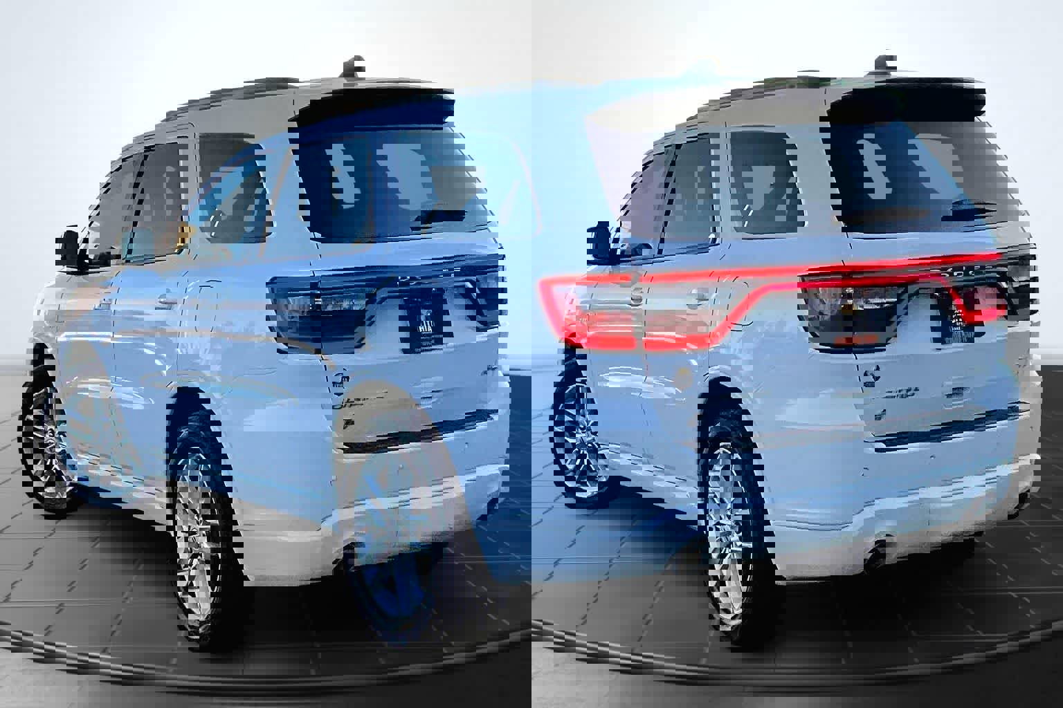 Used 2025 Dodge Durango R/T image 4