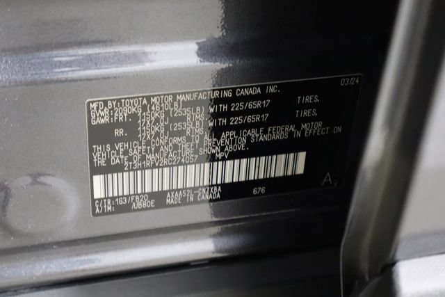 Used 2024 Toyota RAV4 LE FWD image 37