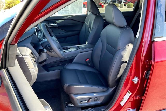 New 2026 Nissan Rogue SV image 7