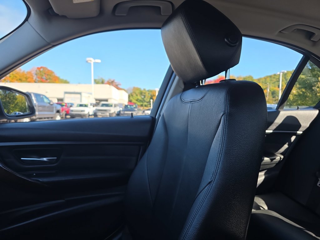 Used 2015 BMW 328i xDrive Sedan AWD/4WD image 40