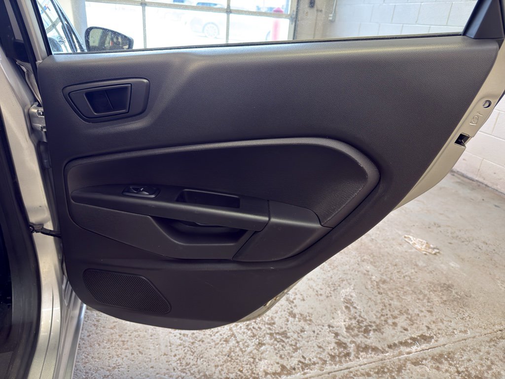 Used 2019 Ford Fiesta SE w/ Equipment Group 201A image 25