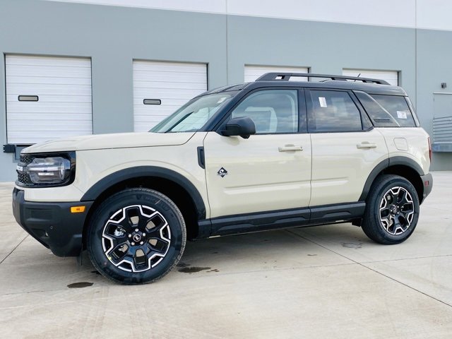 New 2025 Ford Bronco Sport Outer Banks w/ Outer Banks Tech Package+