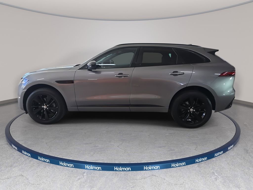 Used 2024 Jaguar F-PACE R-Dynamic S image 11