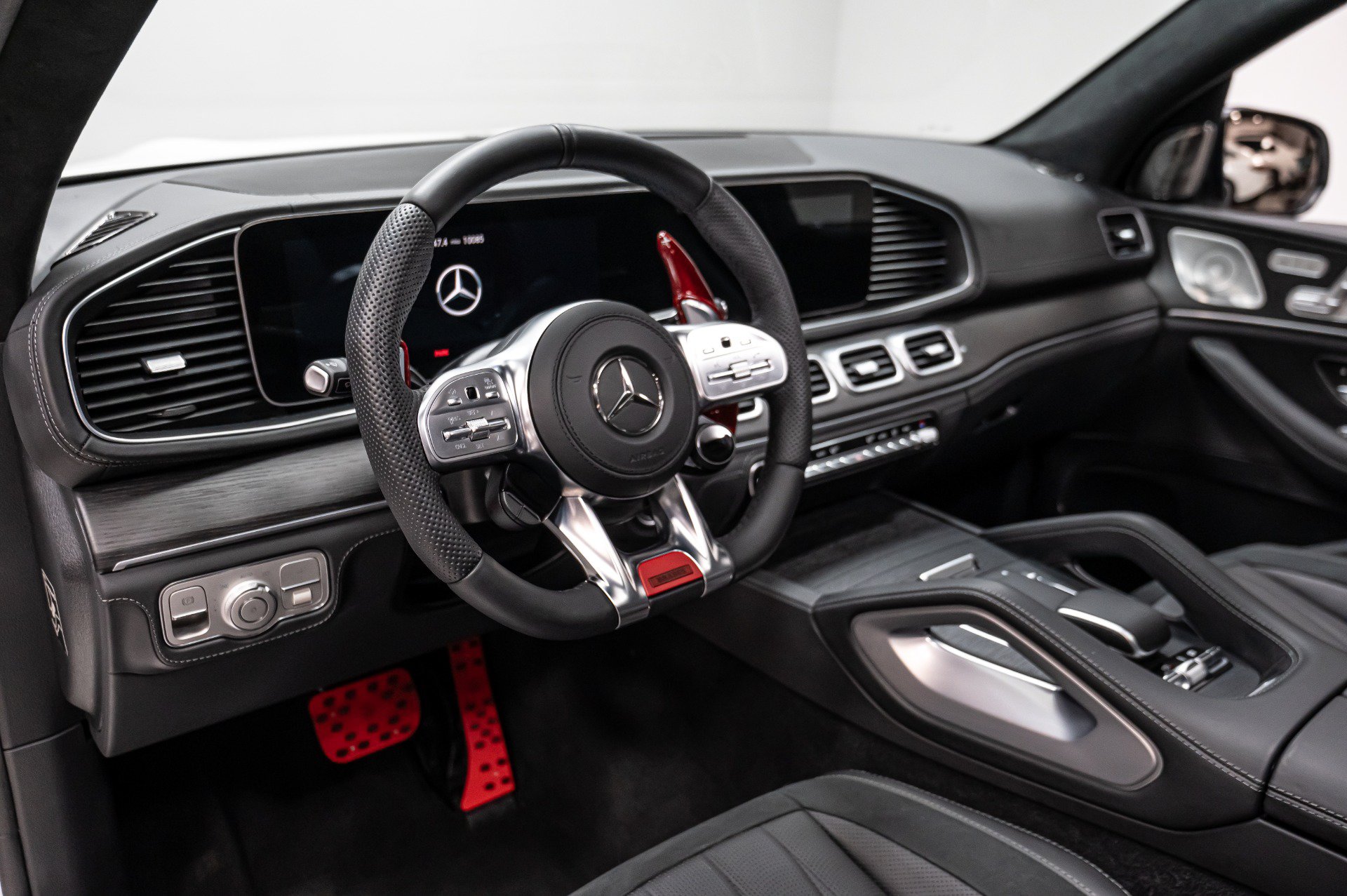 Used 2023 Mercedes-Benz GLS 63 AMG 4MATIC image 7