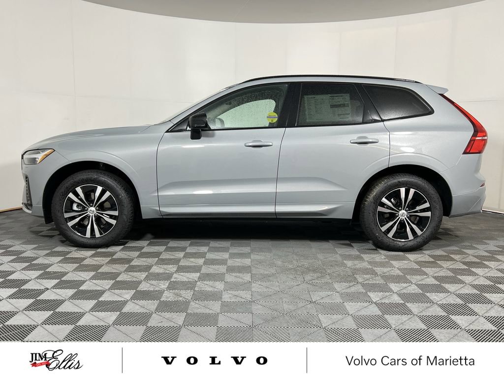 New 2025 Volvo XC60 B5 Core w/ Climate Package image 5