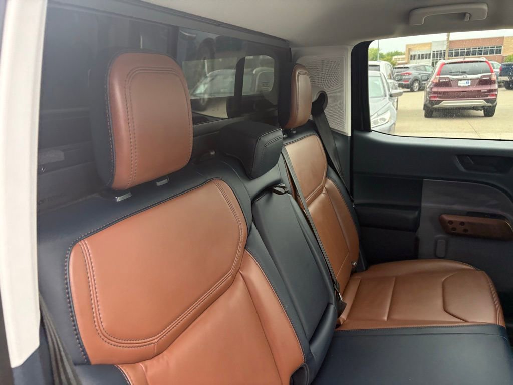 Used 2024 Ford Maverick Lariat FWD image 30