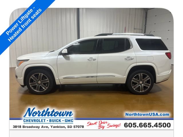 Used 2017 GMC Acadia Denali w/ Technology Package video 2