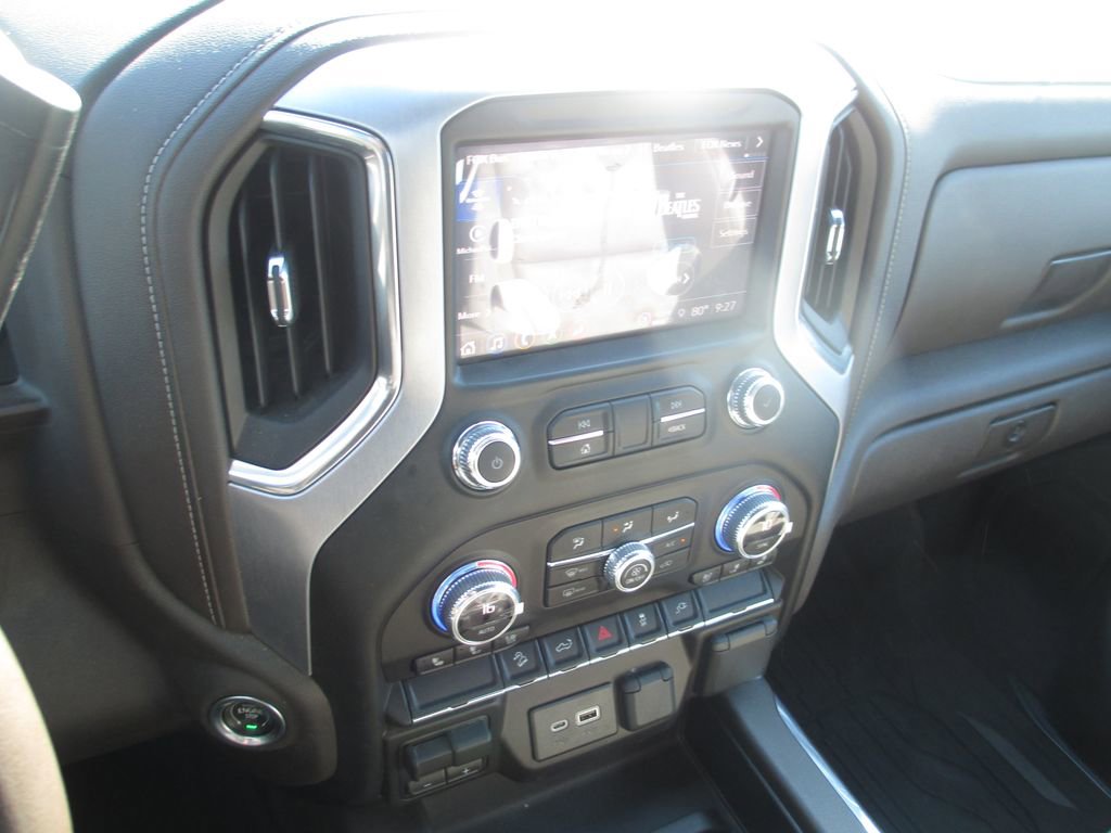 Used 2022 GMC Sierra 1500 SLT w/ SLT Premium Package AWD/4WD image 27