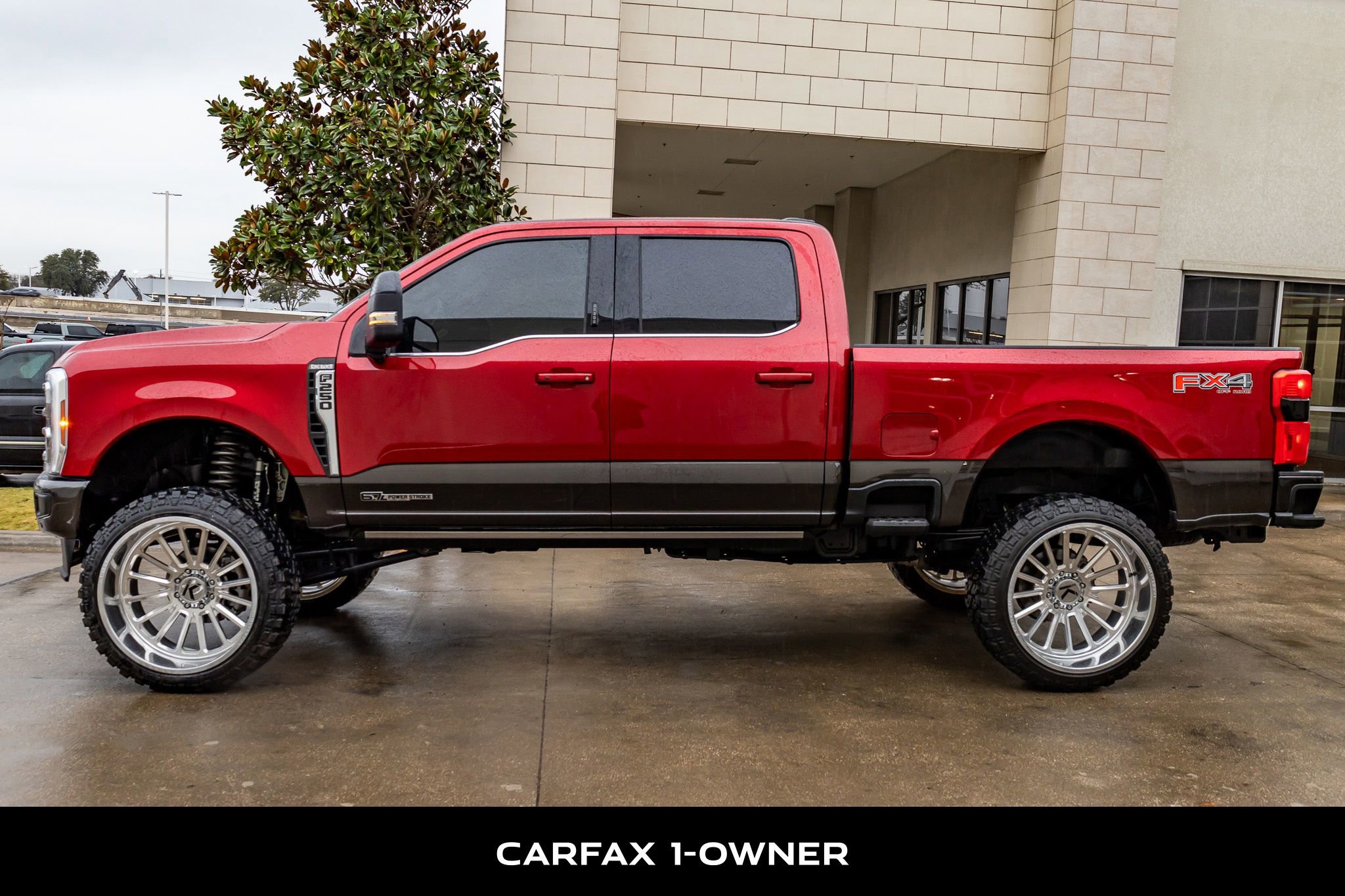 Used 2024 Ford F250 King Ranch w/ FX4 Off-Road Package image 5