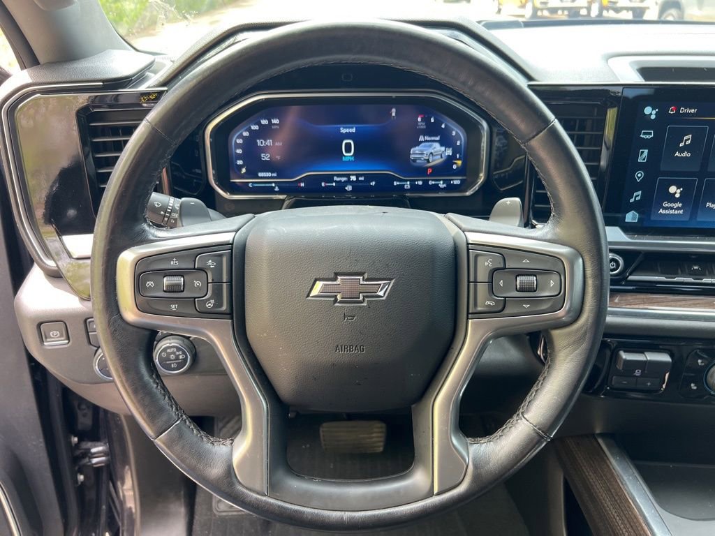 Used 2023 Chevrolet Silverado 1500 RST AWD/4WD image 19