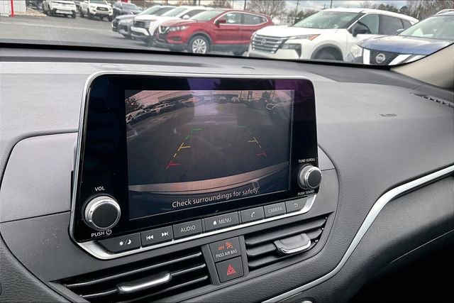 Used 2022 Nissan Altima 2.5 SV image 11