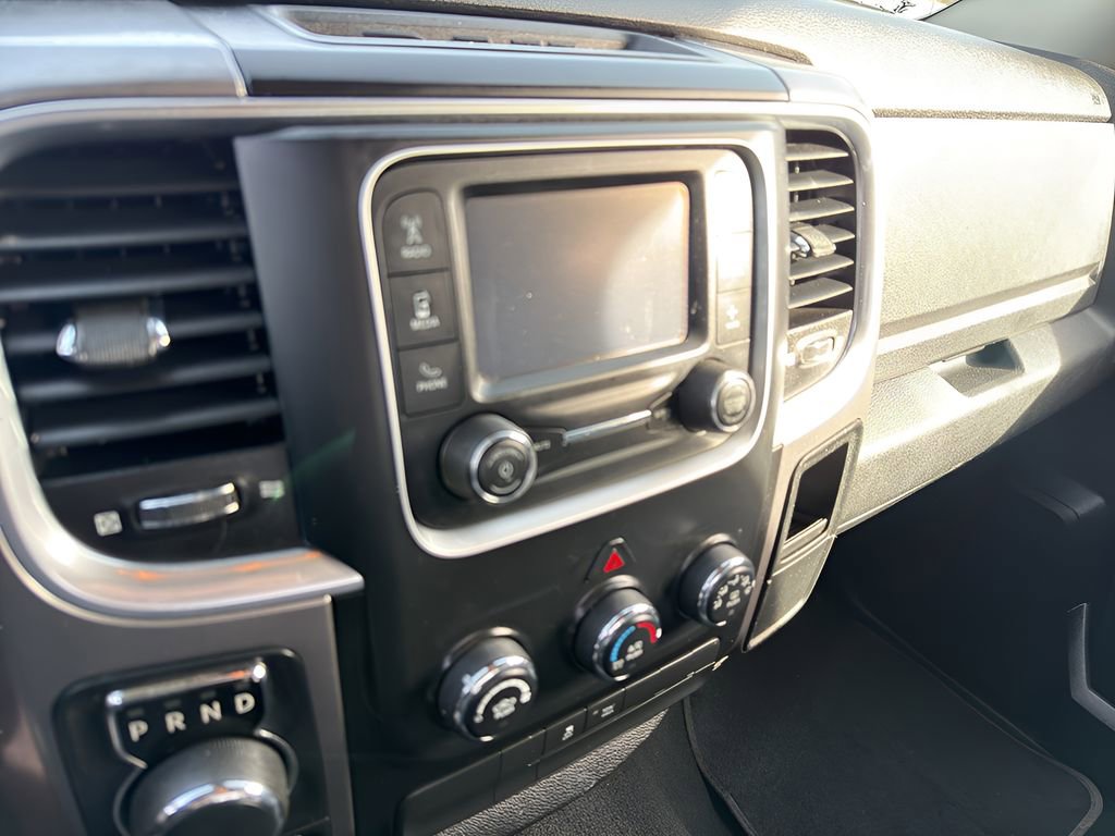 Used 2021 RAM 1500 Classic SLT image 31