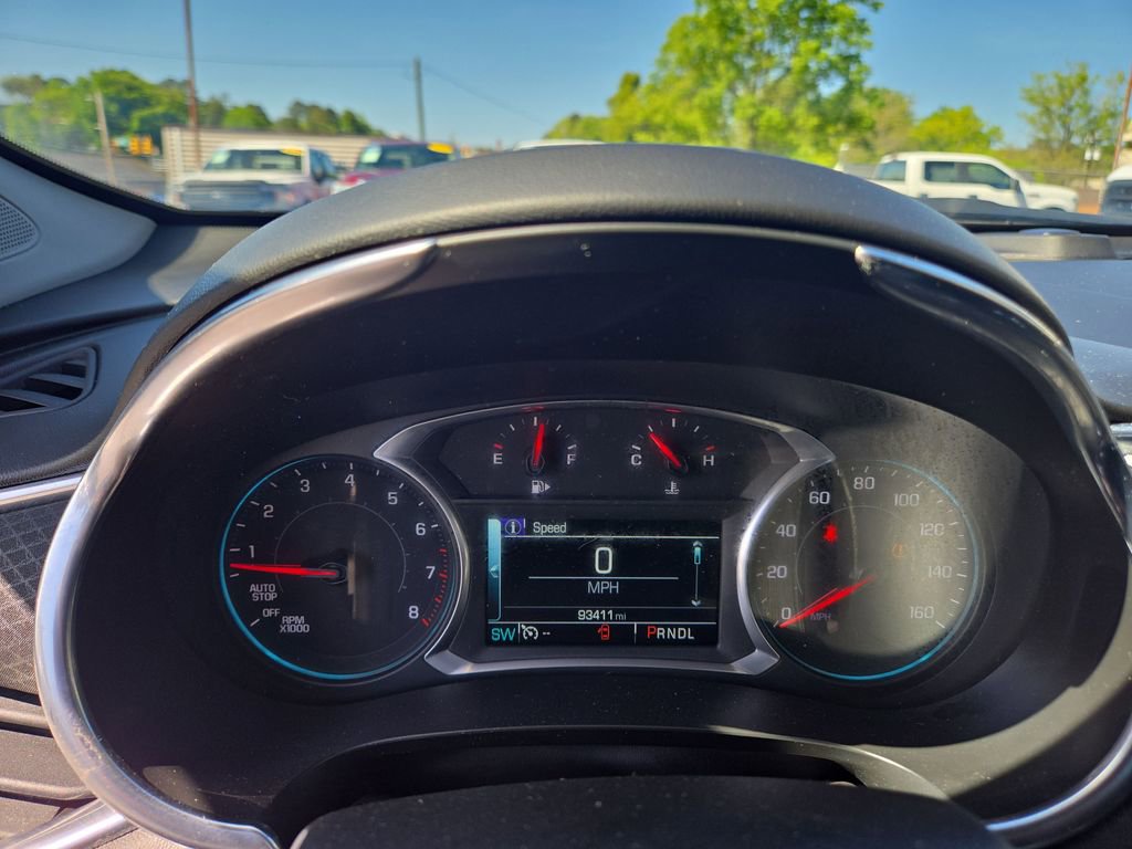 Used 2016 Chevrolet Malibu LT image 17