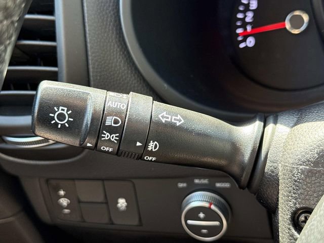 Used 2015 Kia Soul ! w/ Sun & Sound Package FWD image 27