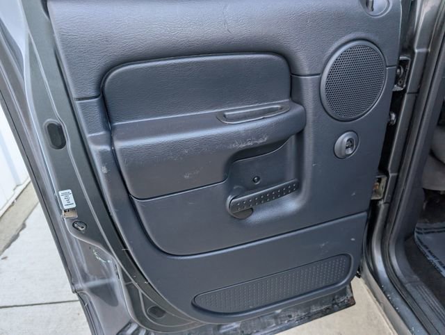 Used 2004 Dodge Ram 2500 Truck SLT w/ Off-Road Group image 17