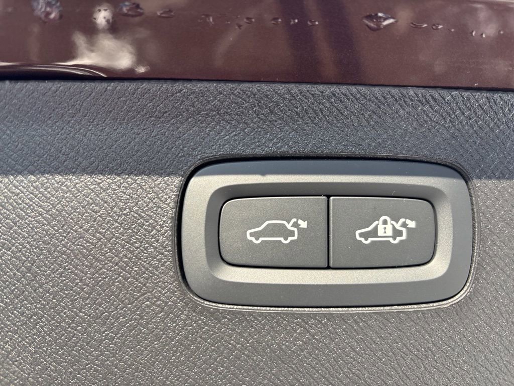 New 2026 Volvo XC90 B6 Ultra w/ Protection Package Premier image 49