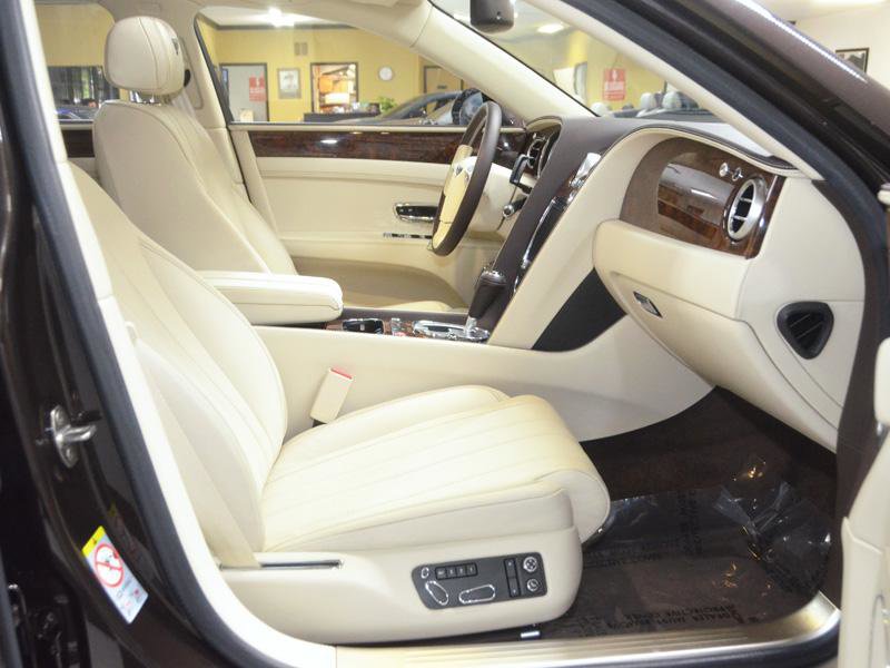 Used 2015 Bentley Flying Spur V8 AWD/4WD image 22
