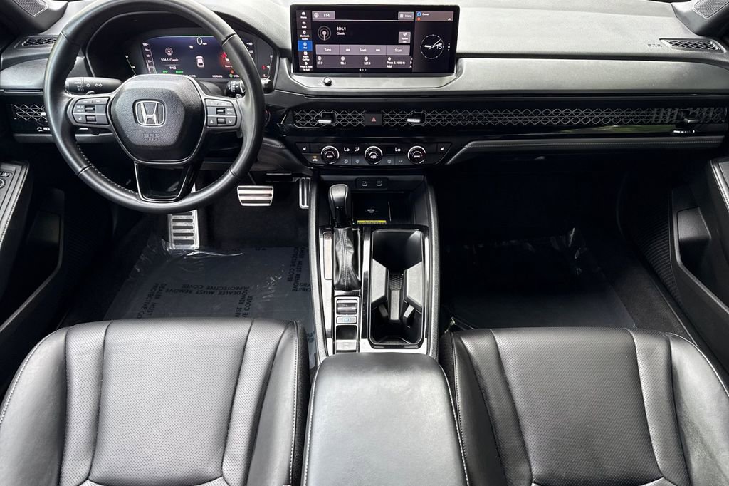 Certified 2025 Honda Accord Sport image 9