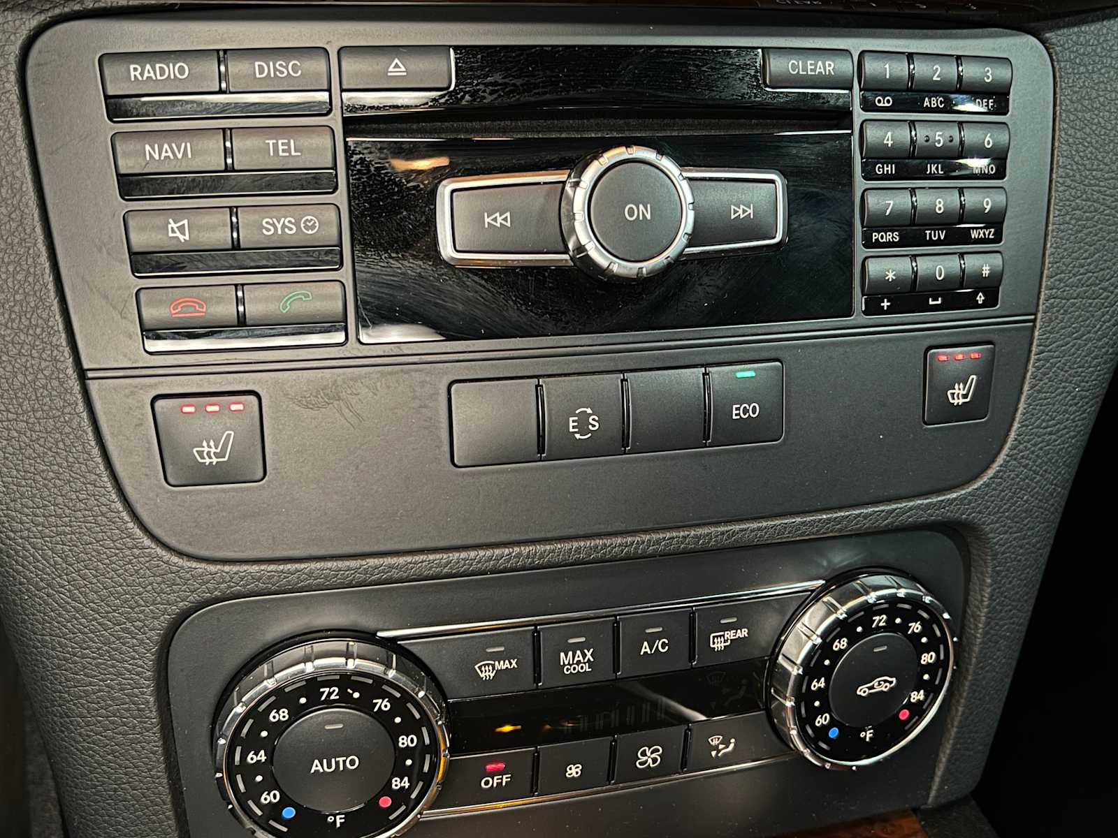 Used 2014 Mercedes-Benz GLK 350 4MATIC image 32