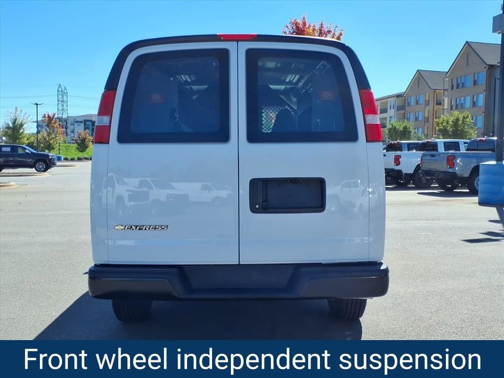 New 2025 Chevrolet Express 2500 Work Van w/ Communications Package image 27