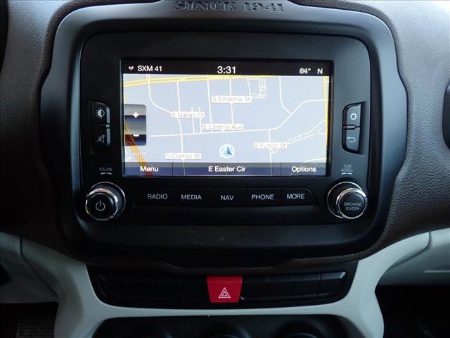 Used 2015 Jeep Renegade Latitude AWD/4WD image 17