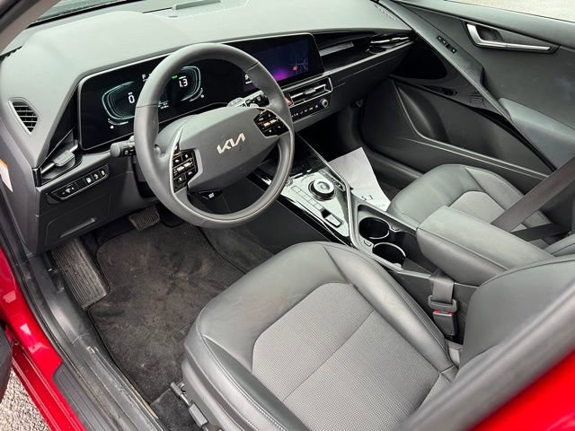 Certified 2023 Kia Niro EX w/ EX Cold Weather Package image 15