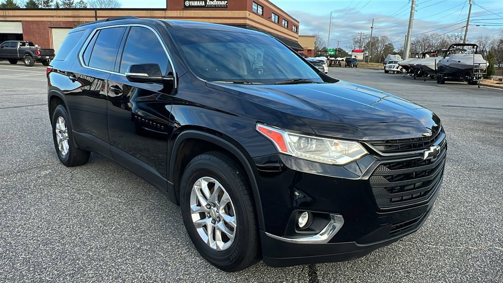 Used 2019 Chevrolet Traverse LT image 3
