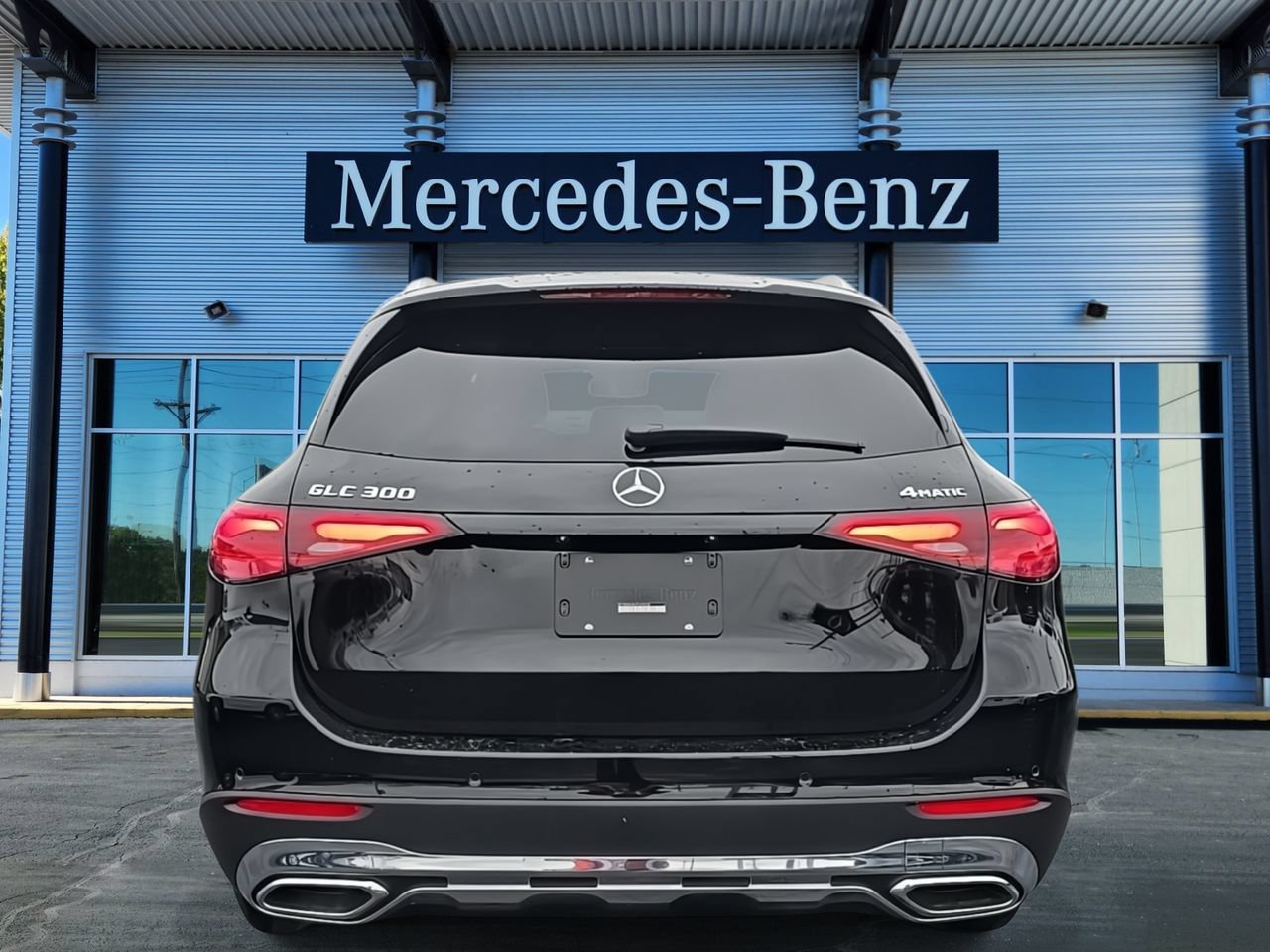New 2026 Mercedes-Benz GLC 300 4MATIC image 5