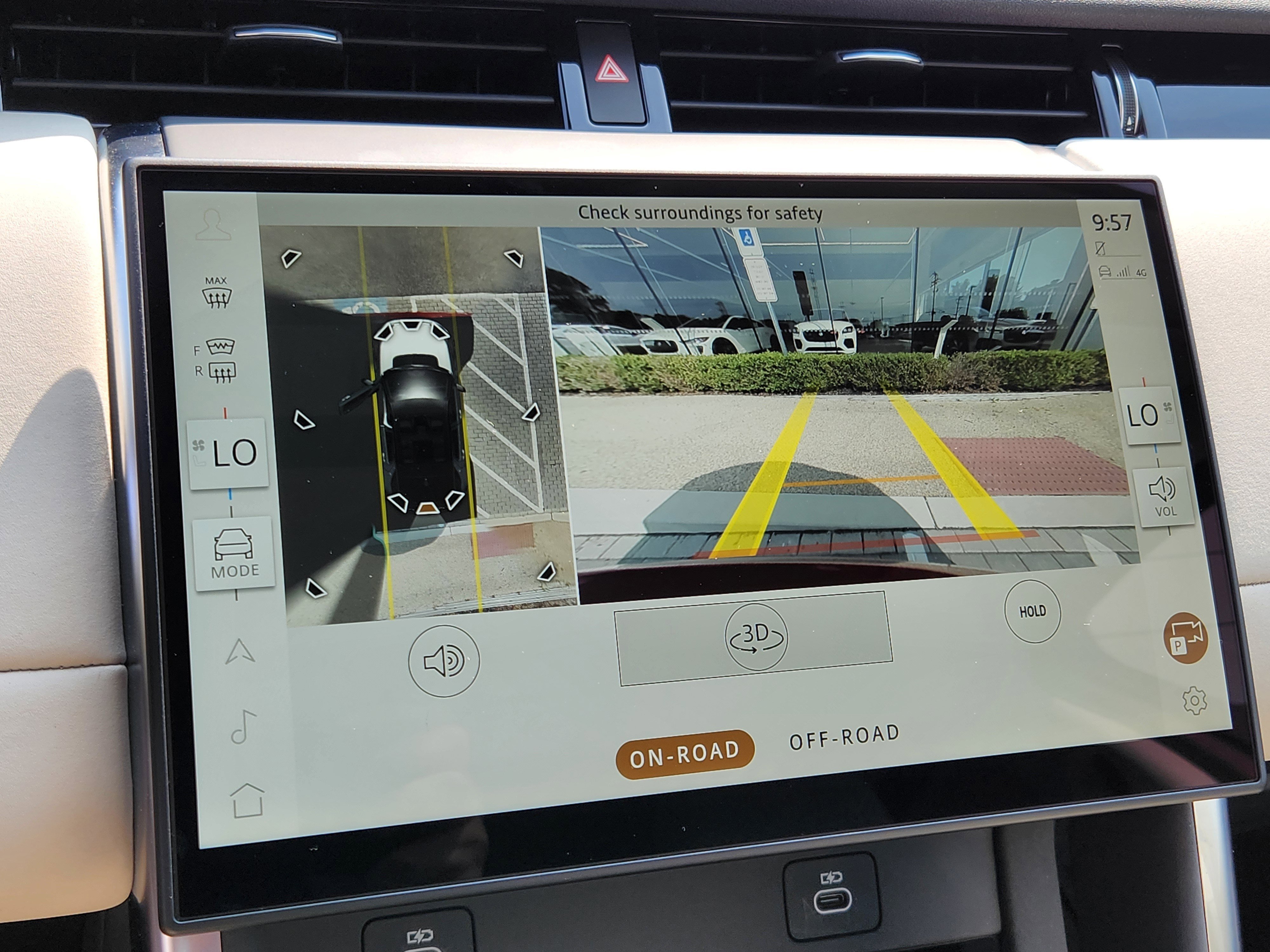 Certified 2025 Land Rover Discovery Sport S image 23