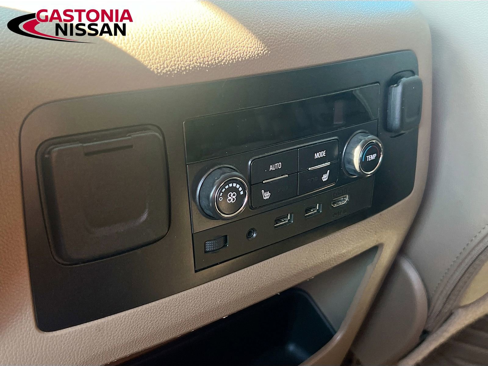 Used 2017 Chevrolet Tahoe Premier image 35