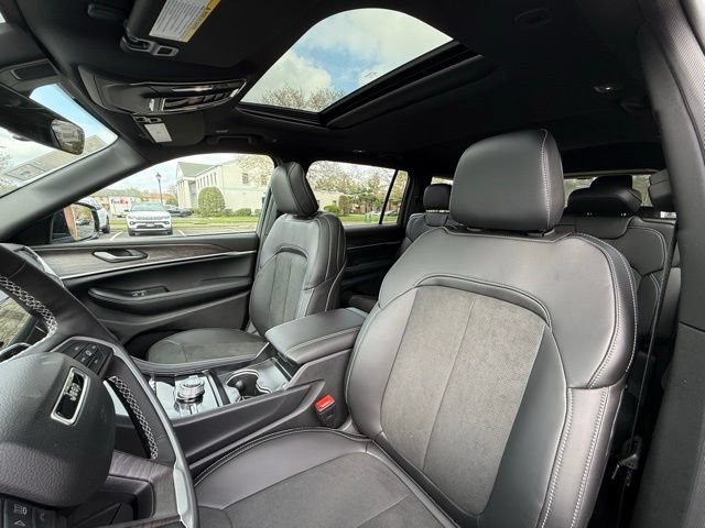 New 2026 Jeep Grand Cherokee L 4WD image 22
