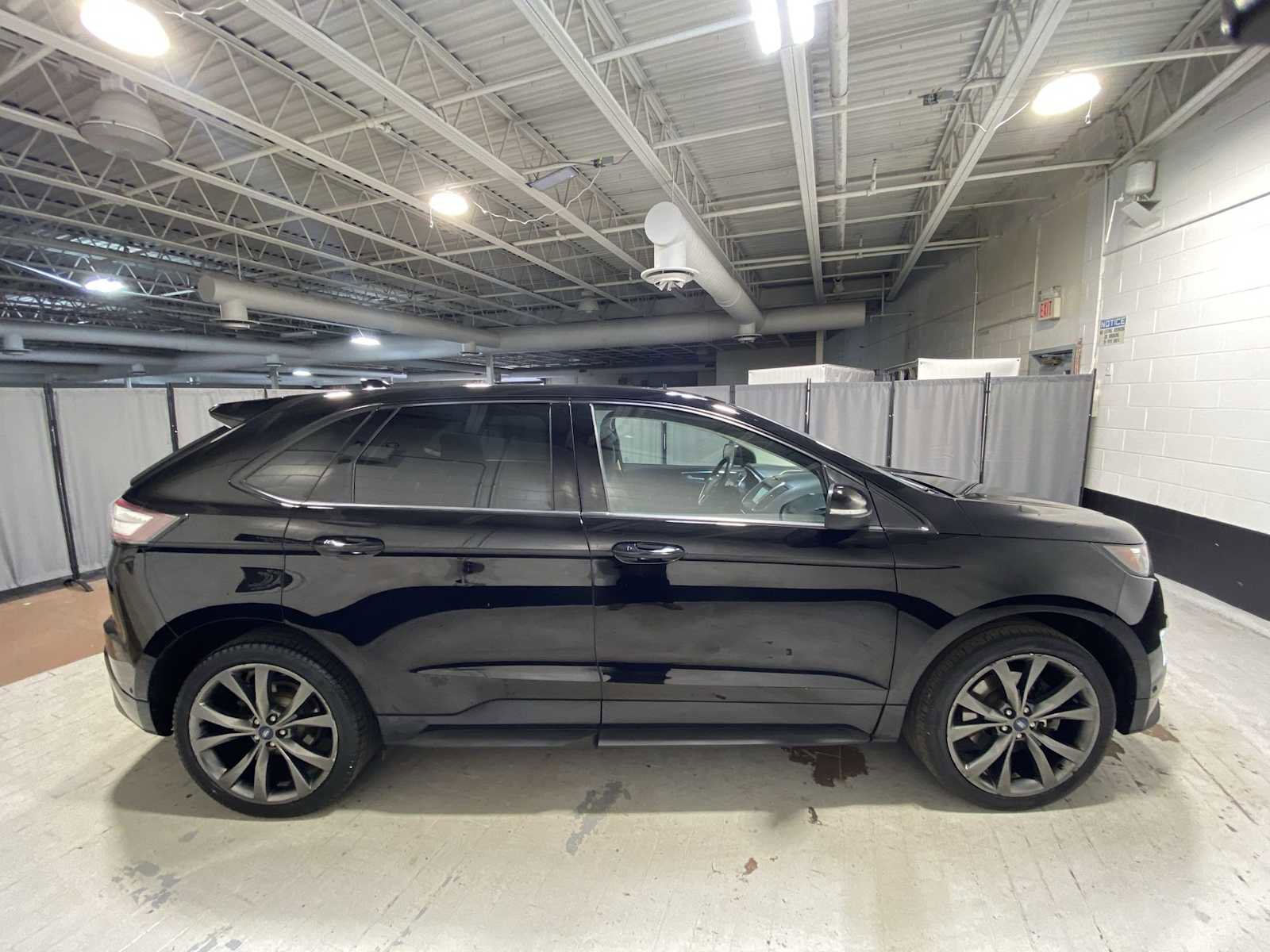 Used 2018 Ford Edge Sport w/ Equipment Group 401A image 27