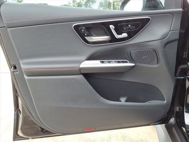 New 2026 Mercedes-Benz GLC 43 AMG 4MATIC image 12